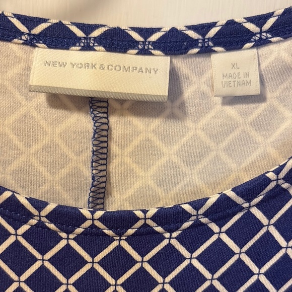 NY&Co Blue Patterned Dress - Picture 3 of 4
